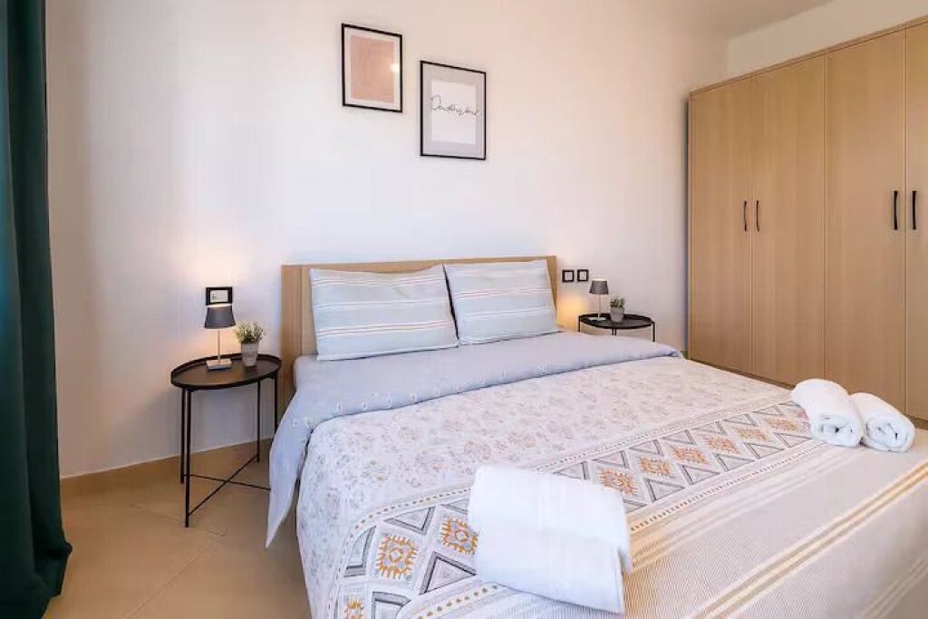 Durazzo, Via Pavaresia | 1+1 | 55 m² | 5 minuti dalla spiaggia | Completamente ristrutturato