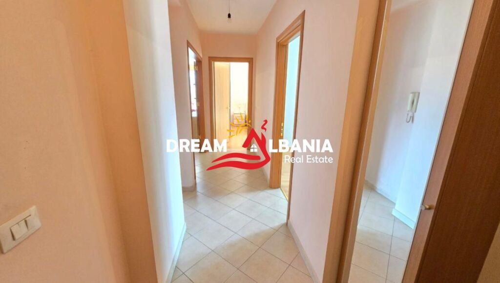 Apartament 2+1+2 me Qera Tek Pazari i Ri ne Rrugen Beqir Luga ne Tirane (ID 42214776)