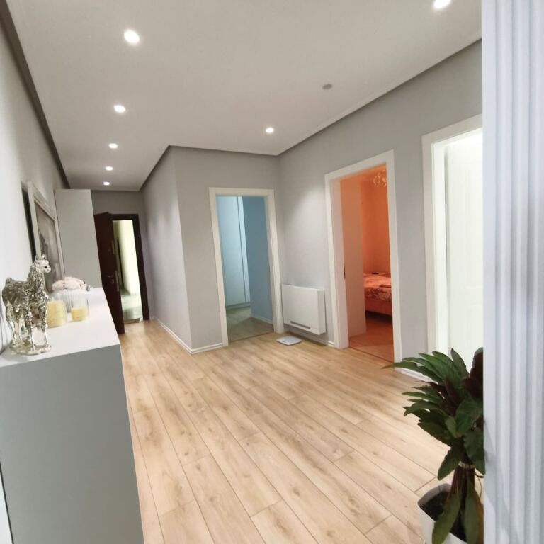 🏡 Shitet Apartament 3+1+2 – pranë Kopshti Zoologjik i Tiranës, Tiranë 📍 Kompleksi Mateo