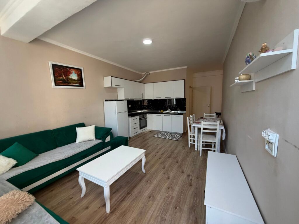 🏡 Shitet Apartament 1+1 – Fresk, pranë OXA
