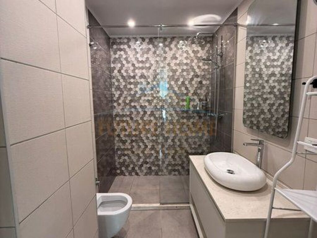 Qera, Apartament 2+1+2, Fusha e Aviacionit, Tiranë.