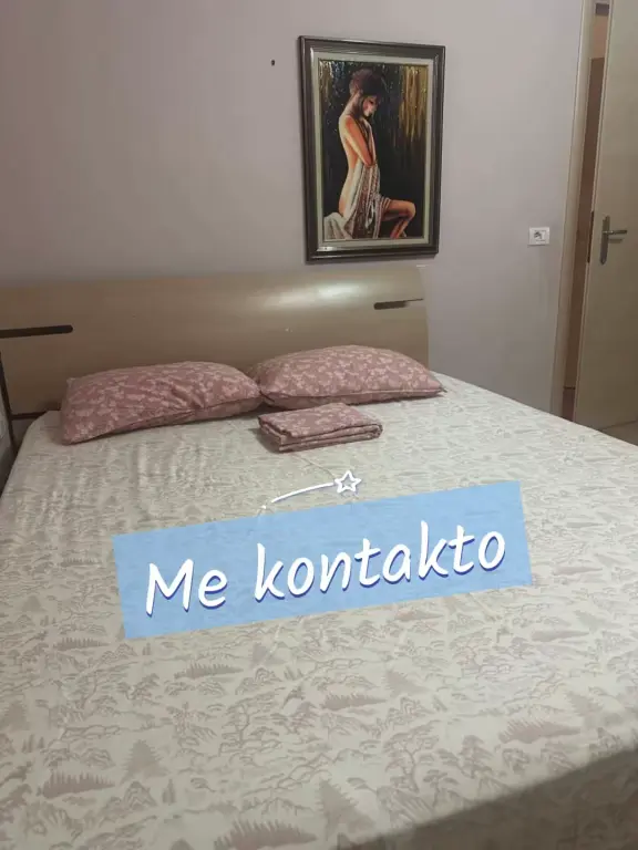 Apartament 1+1 me qira tek Komuna e Parisit