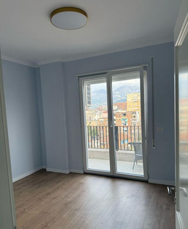 Rent | Apartament 3 + 1 plus Parkim| Oxhaku | 750 €/month