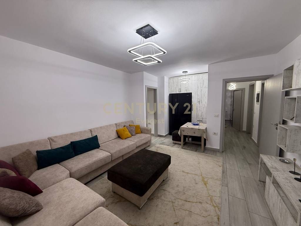 SHKOLLA E BALETIT, JAPIM APARTAMENT 2+1 PER QIRA
