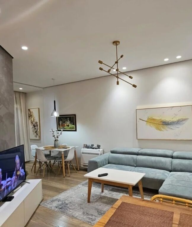 Jepet me qira apartament 1+1