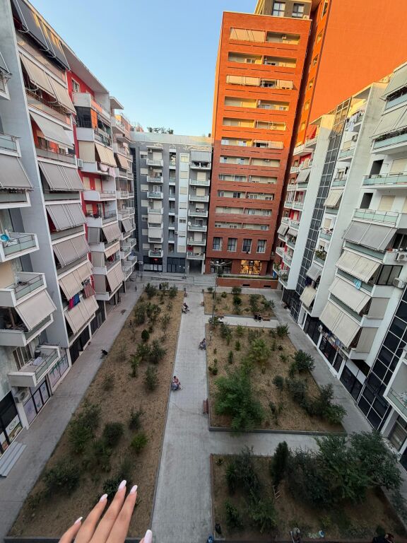 For rent 2+1 American 3 Golden Park 60,000 lek