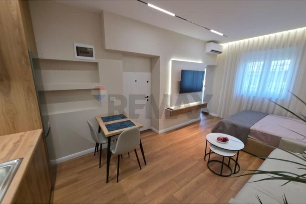 Monolocale in vendita – Hoxha Tahsim 34 m²