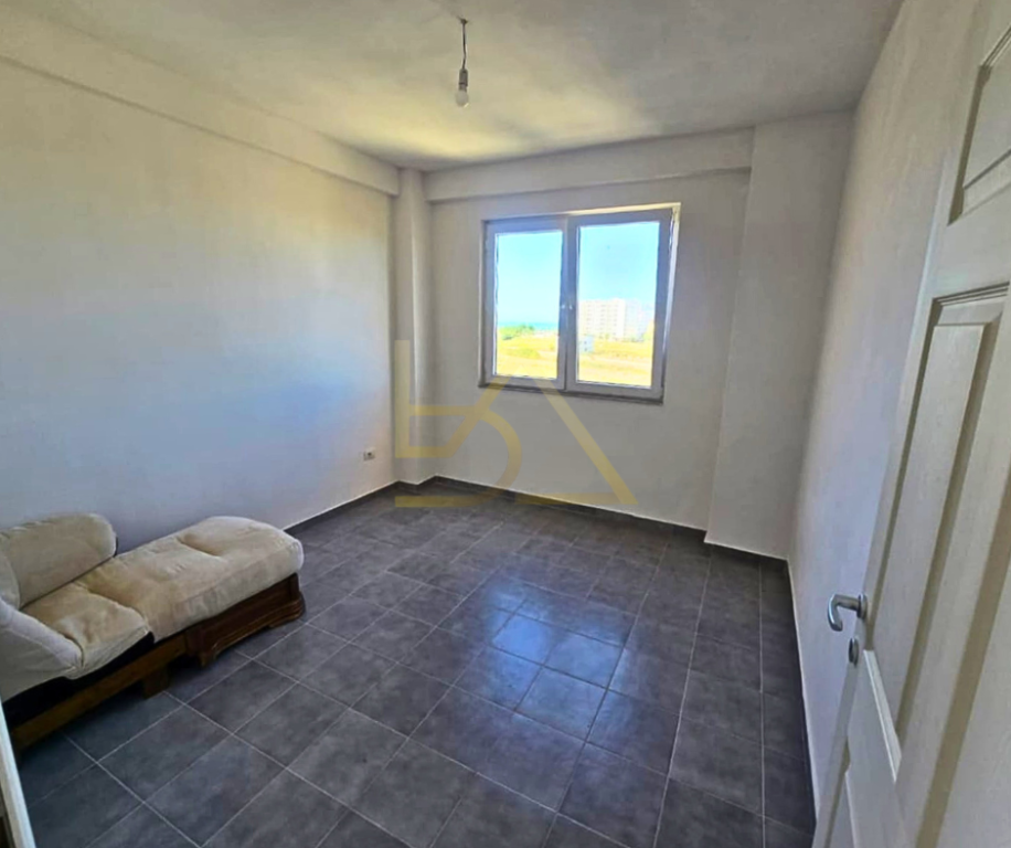Apartament 2+1 për Shitje – Qerret, Kavajë
