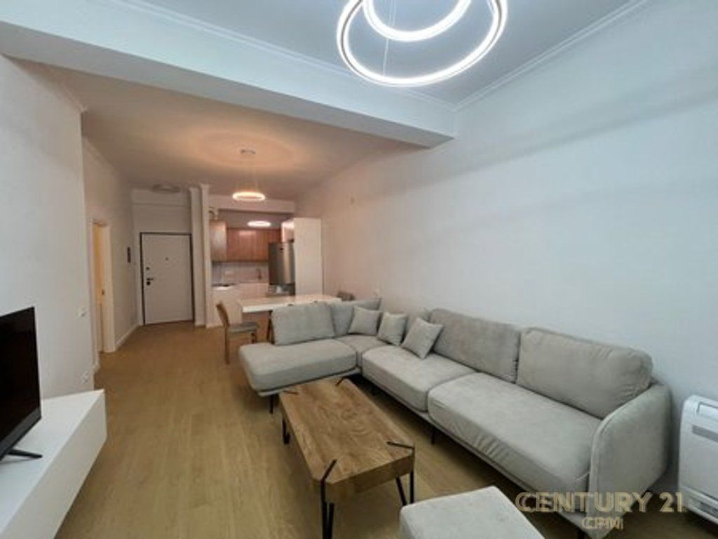 JAPIM PER QIRA APARTAMENT 2+1+2 TEK LIQENI I THATE! 750 € /Muaj