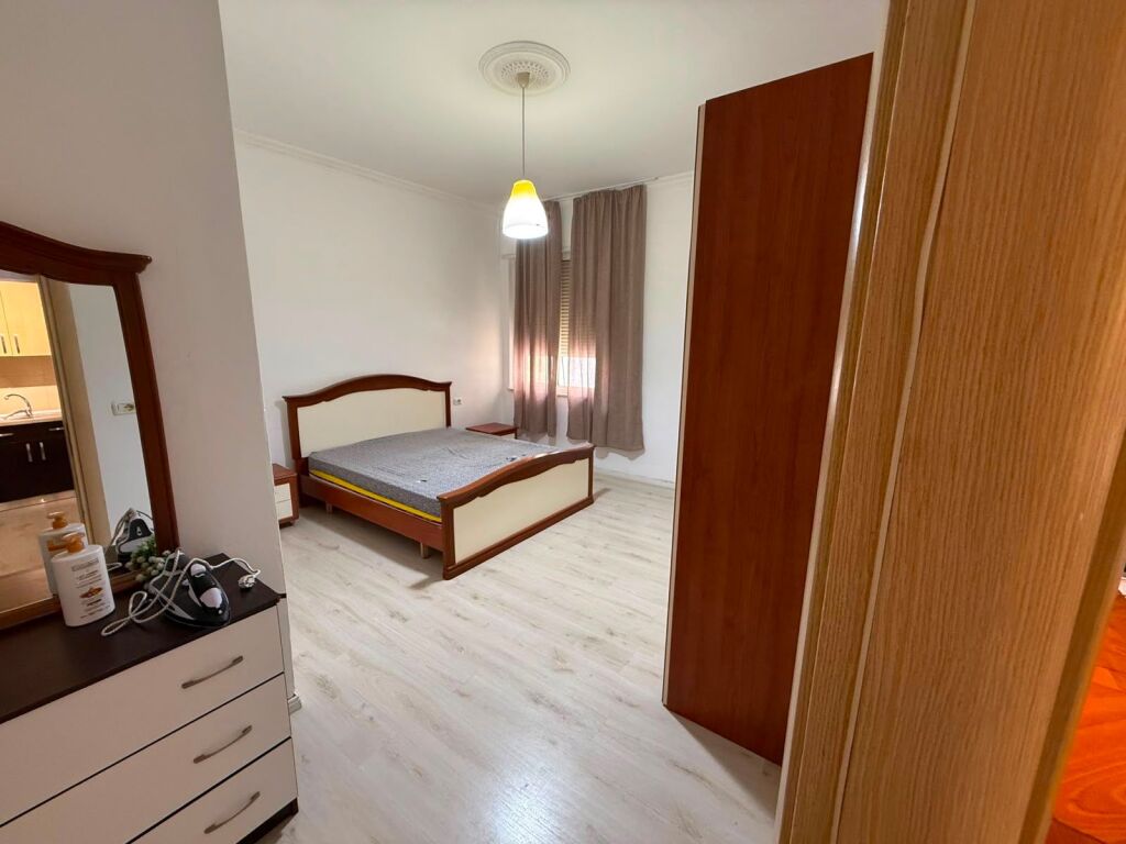 Affittasi 1+1 Via Bill Klinton Kodra e Diellit 450€