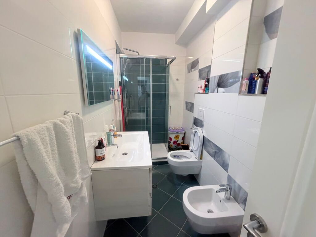 Apartament 2+1, RR.Naim Frasheri!