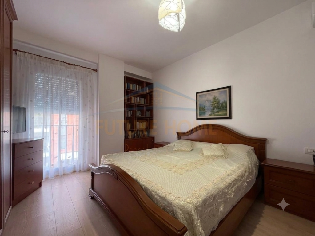 Qera,Apartament 2+1+2+Post Parkimi, Kompleksi Vind, Ali Demi, Tiranë