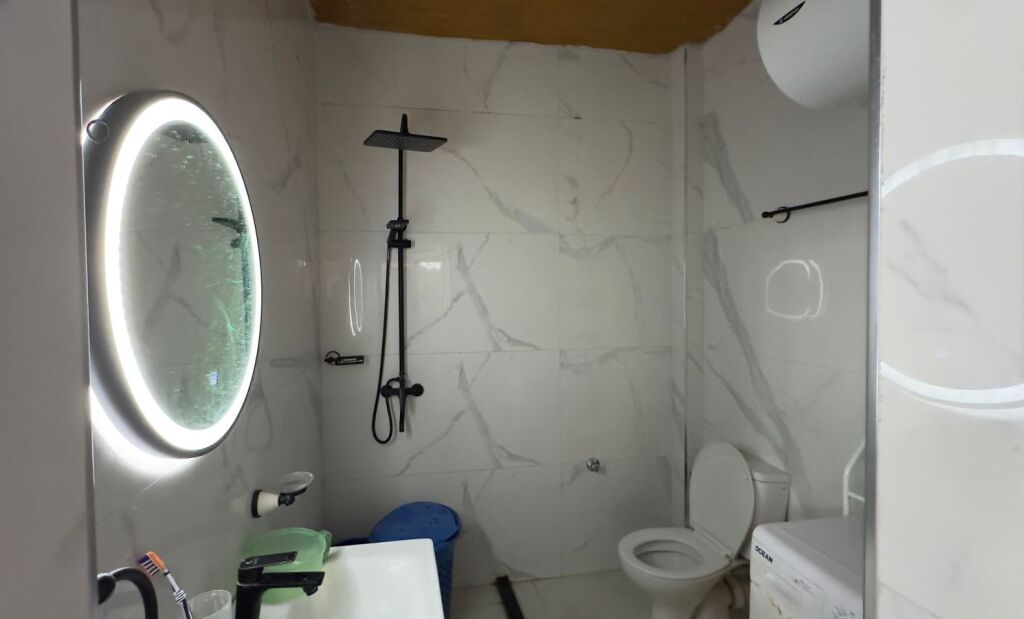 Qera, Apartament 1+1, Shallvaret, Tirane . Empire71421