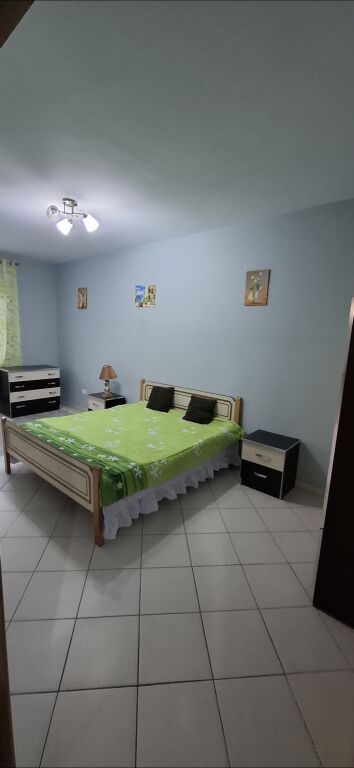 Apartament me Qera