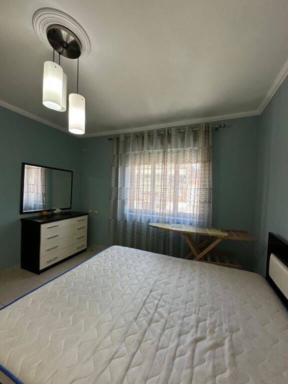 Jepey me qira apartament 2+1+2 Irfan Tomini