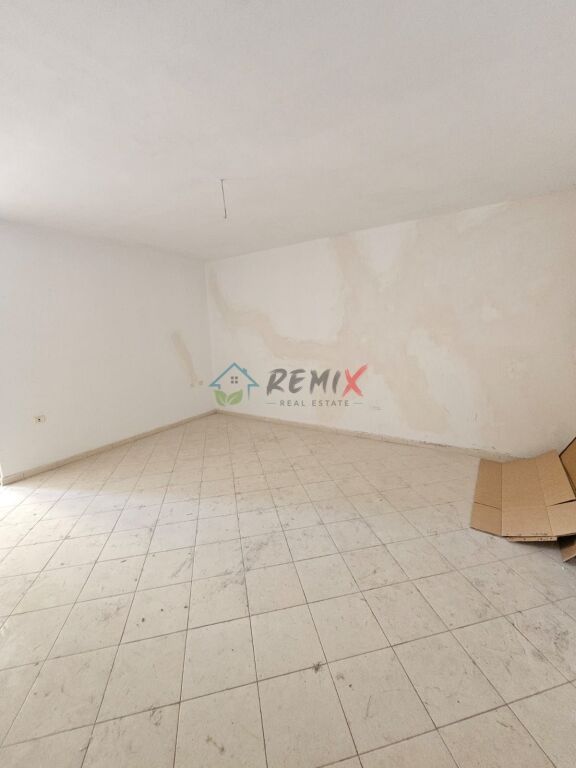 SHITET APARTAMENT 3+1+2  NE PLAZHIN ILIRIA, DURRËS
