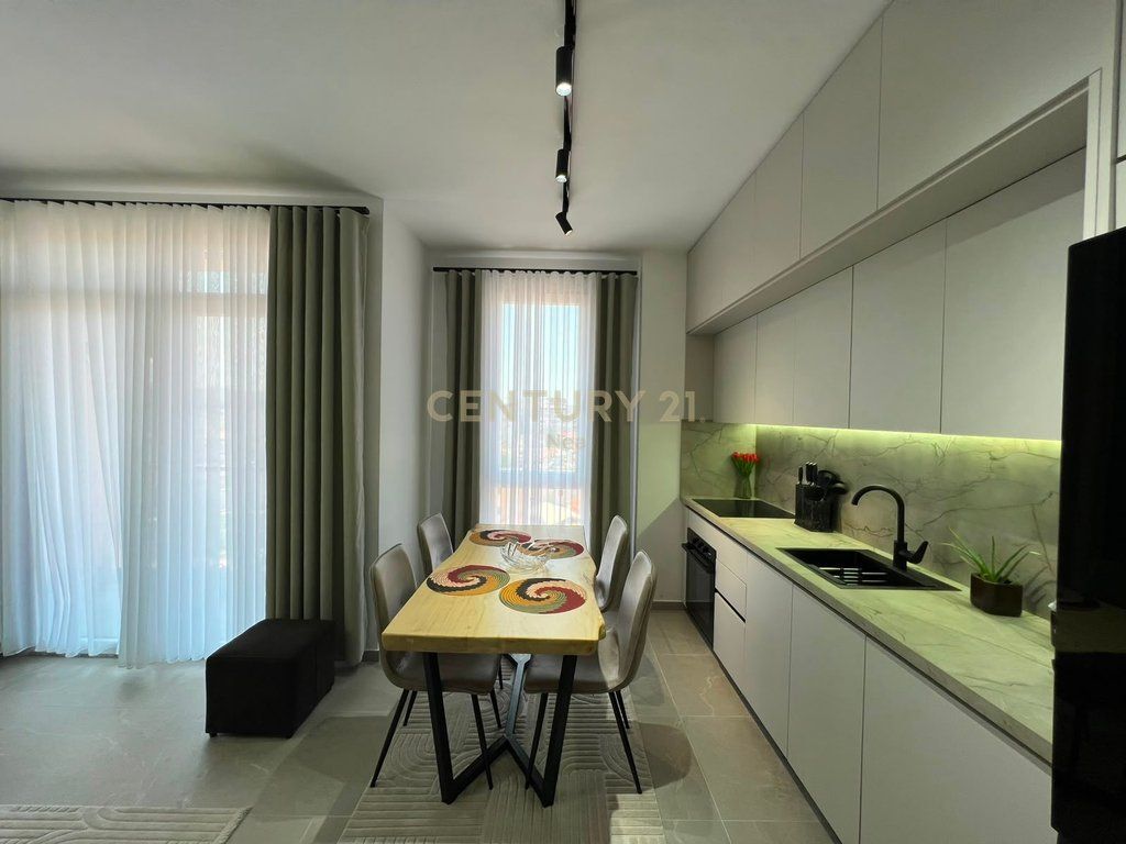Apartament 1+1 me qira te Jordan Misja, Bulevardi i Ri. 600 € /Muaj