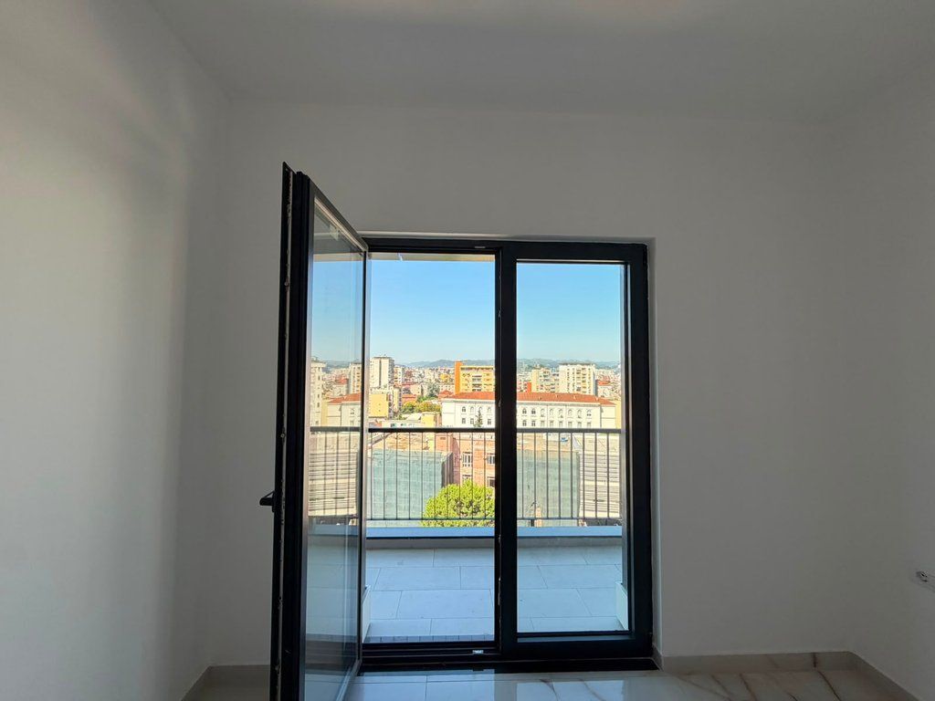 Barrikadave Street, We Rent 3+1 Space for Offices