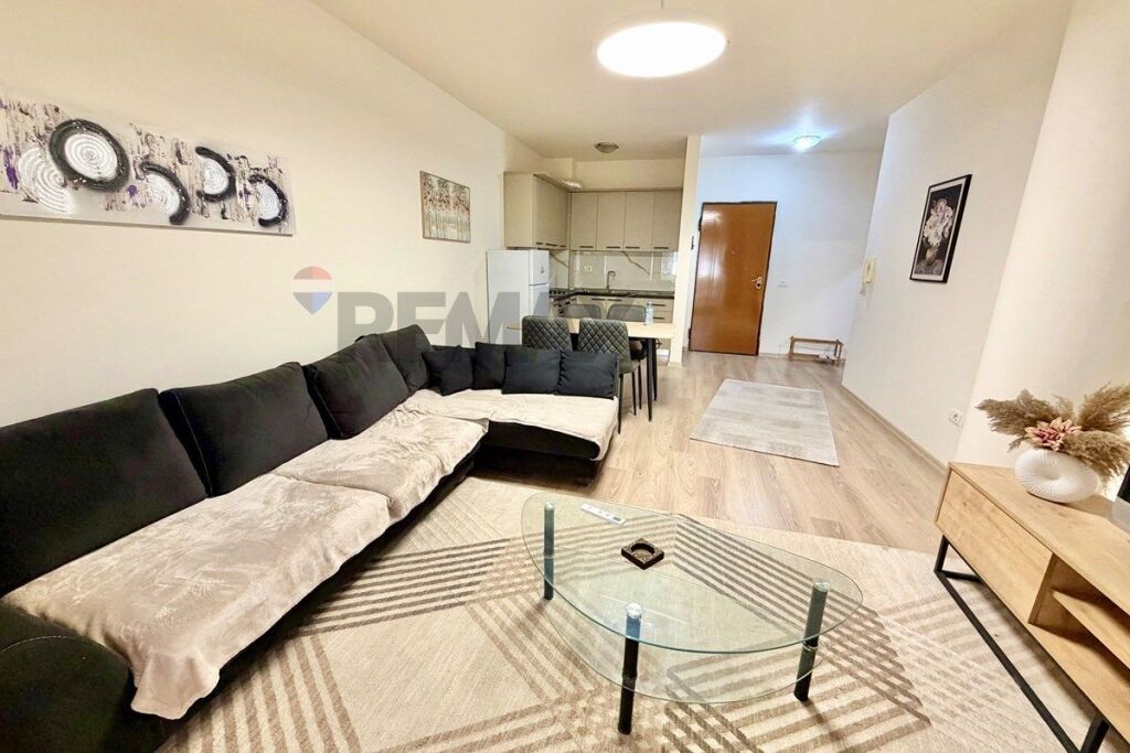 APARTAMENT 1+1 PËR QIRA,Kopeshti Zoologjik,rruga Shyqyri Brari