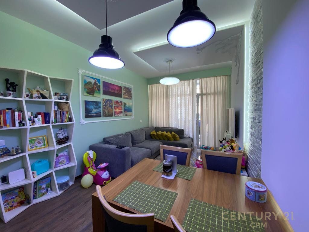 Apartament 2+1 per shitje te Kika 2, Komuna e Parisit