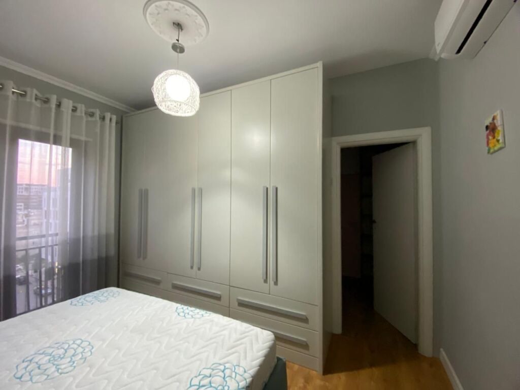 🏡 Jepet me Qira Apartament 3+1 + Post Parkimi – Ish-Fusha e Aviacionit​