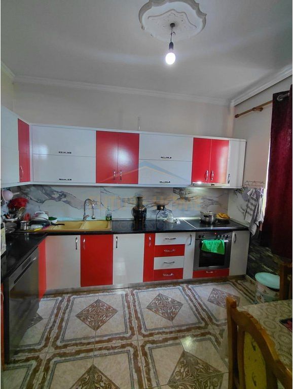 Qira , Apartament 3+1 ,Plazh Iliria , Durrës