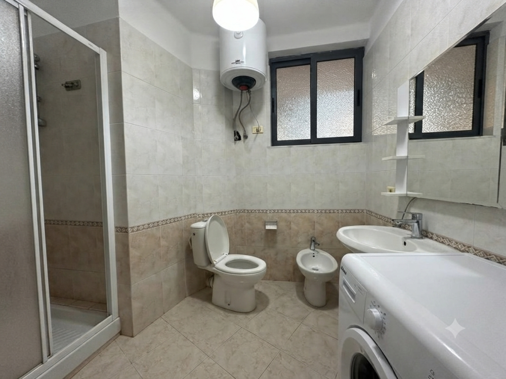 Qera, Apartament 2+1, Ish Parku i Autobuzave, Tirane.