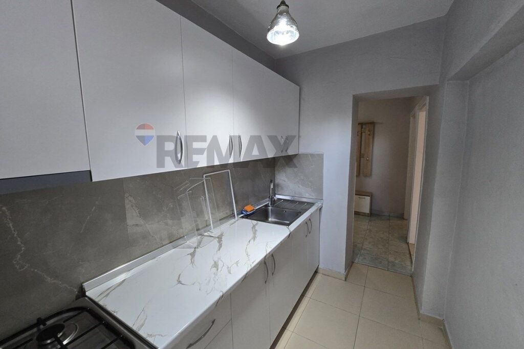 Appartamento - In Vendita - Via Mine Peza, Tirana
