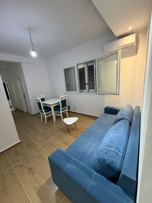 Qera | Vilë 1 + 1 | Çollak | 350 €/muaj