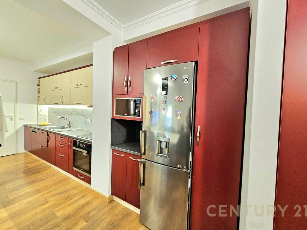 Apartament 3+1+ Parkim me qira te Kopshti Botanik – pohled 3