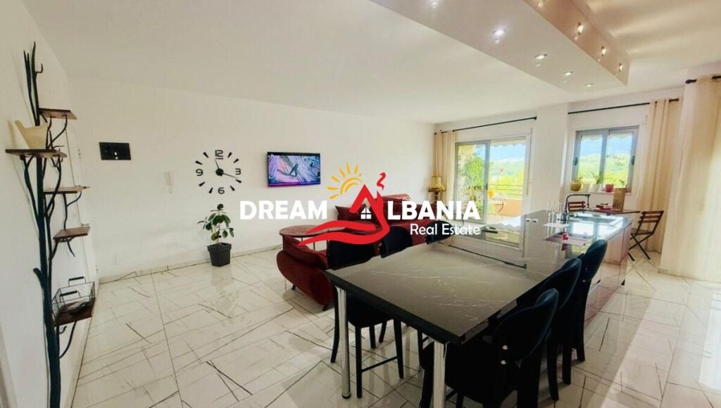 Apartament 2+1+3 Ballkone Me Qera Tek Liqeni i Thate (ID 52215002)