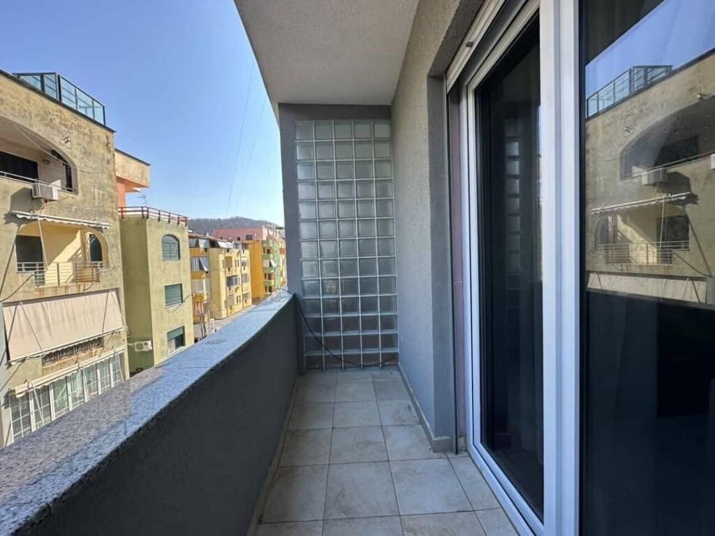 Apartament 1+1 Për Shitje në Shkëmbi i Kavajës, Durrës!
