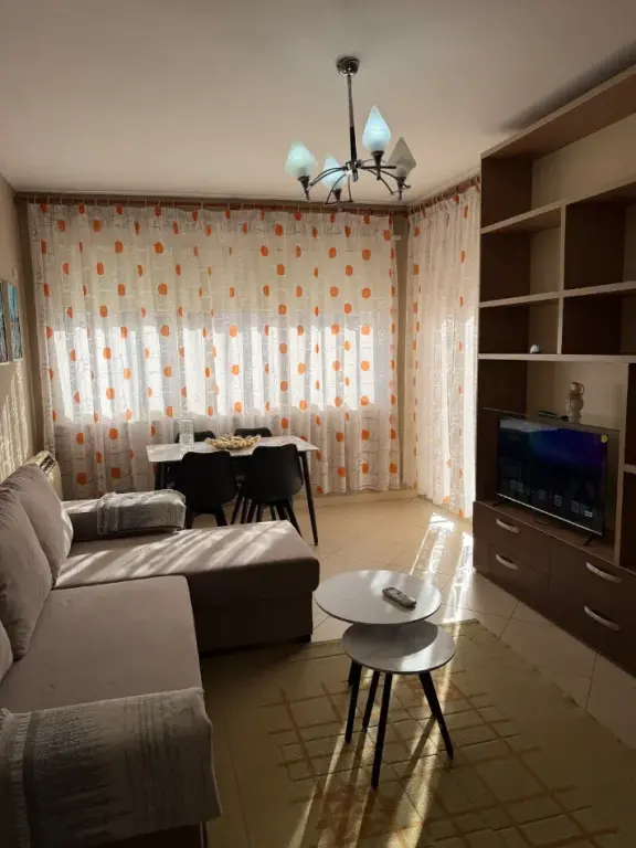 Qera | Apartament 1 + 1 | Rruga Teodor Keko | 450 €/muaj