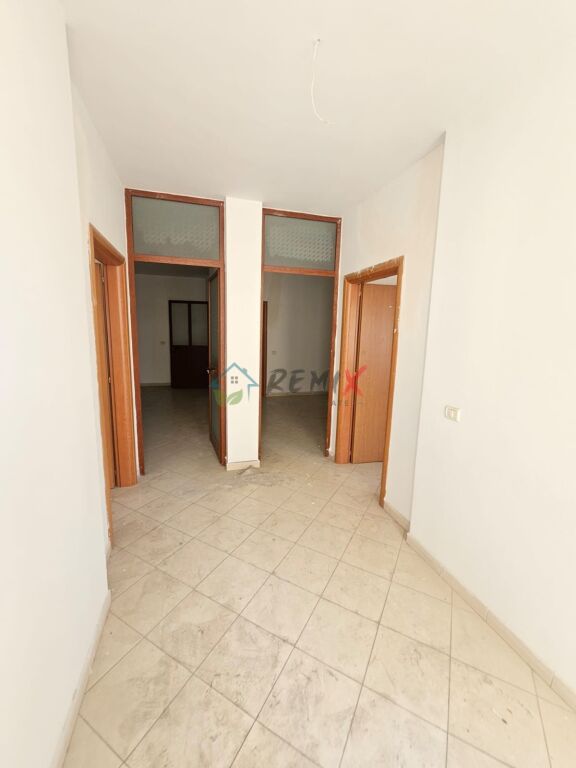 SHITET APARTAMENT 3+1+2  NE PLAZHIN ILIRIA, DURRËS