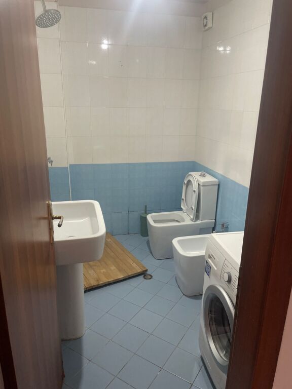 Rent | Apartament 1 + 1 | Ish Fusha e Aviacionit | 350 €/month