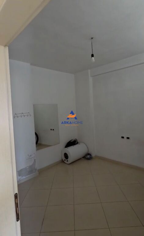 APPARTAMENTO 2+1 IN AFFITTO "ASTIR, VICINO VILA L" 35.000 LEKE