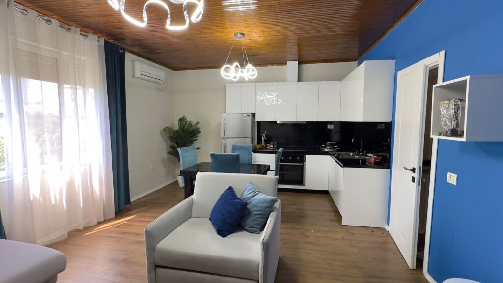 Qera, Apartament 1+1, Shallvaret, Tirane . Empire71421