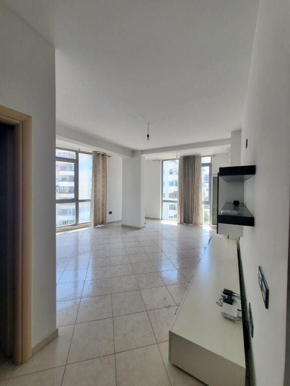 OFFICE FOR RENT, PARIS MUNICIPALITY