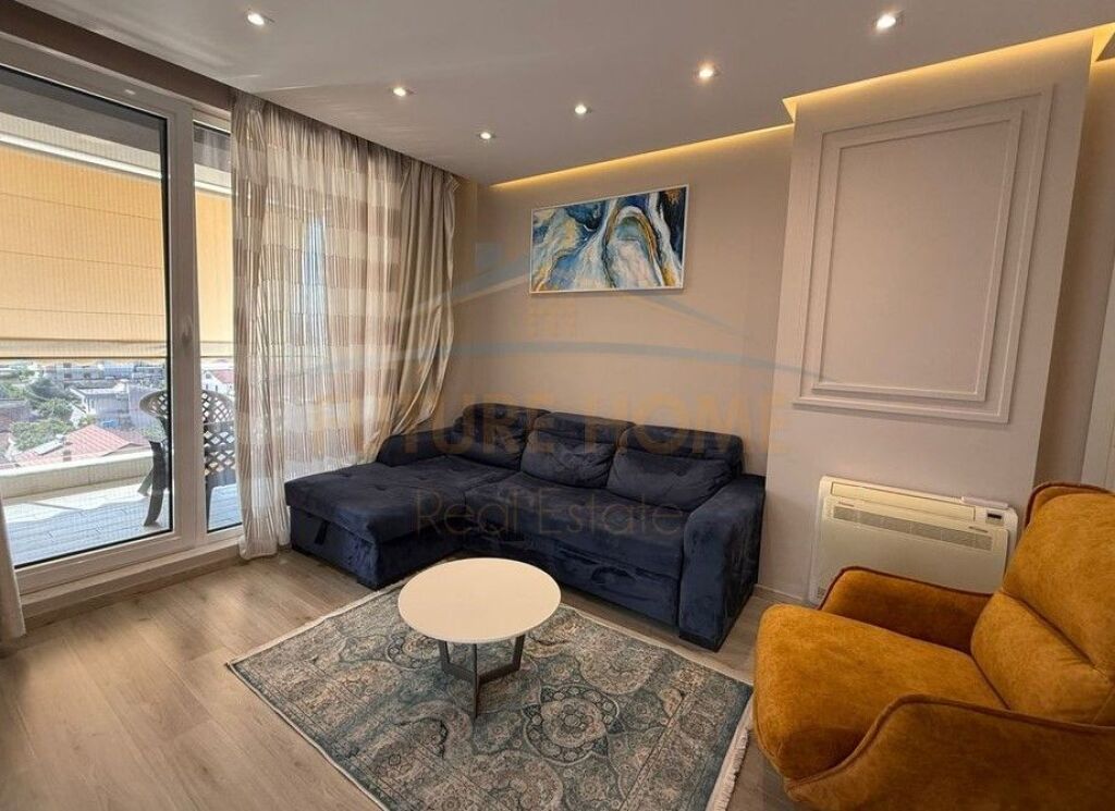 Affittasi Appartamento 2+1+2 presso Garden Residence Turdiu, Campo di Aviazione, Tirana