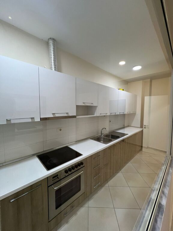 Qera | Apartament 1 + 1 | Fresku | 400 €/muaj