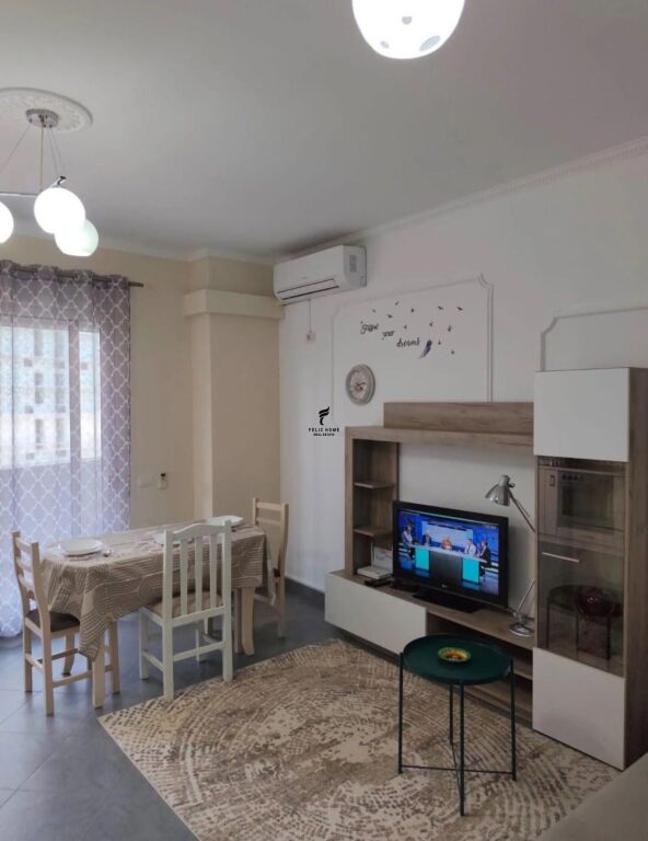 APARTAMENT ME QERA 1+1 21 DHJETORI 60.000 LEKE FH-82190