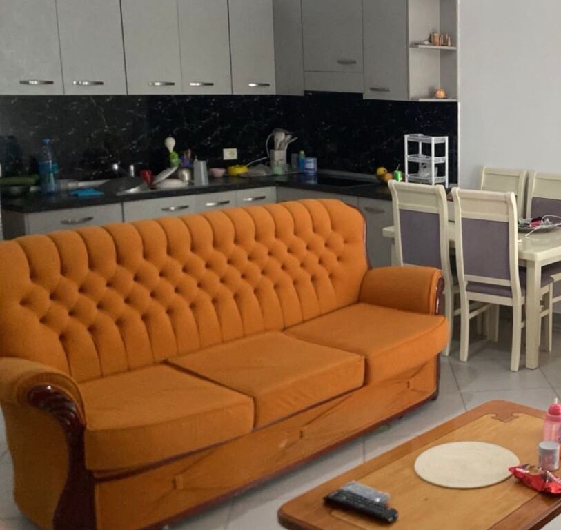 Apartament me qera 1+1 Qsut