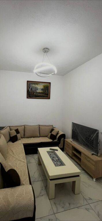 APARTAMENT 2+1. 35000 LEKE.SIRI KODRA
