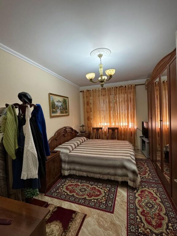 APARTAMENT ME QERA 1+1