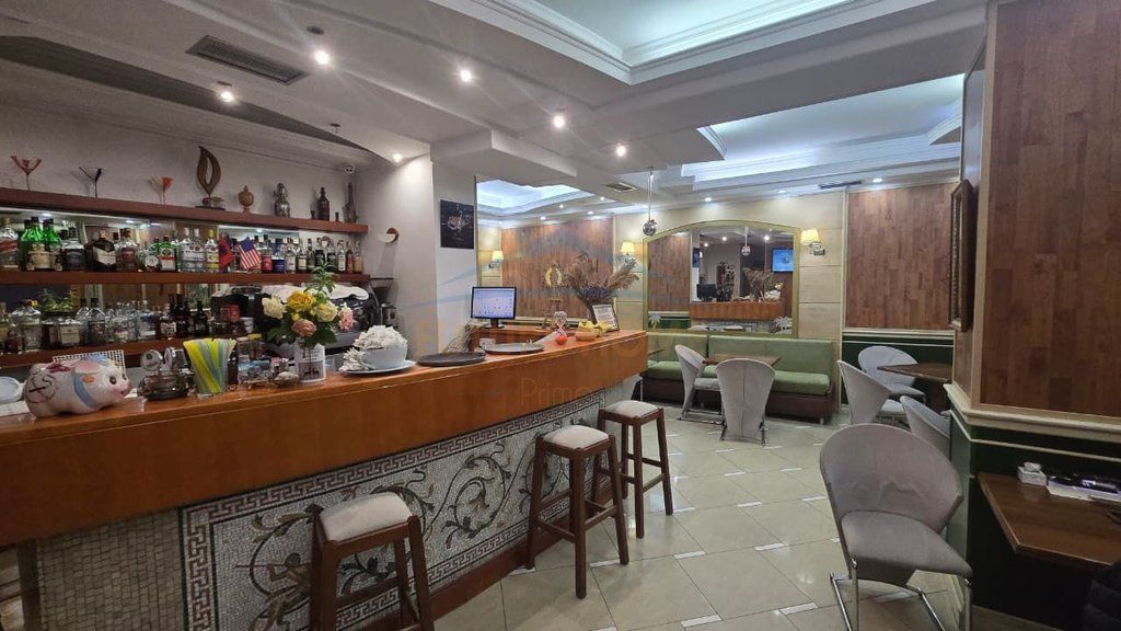 Qera ,Ambient Biznesi , Rruga e Kavajes , Tirane – pohled 2
