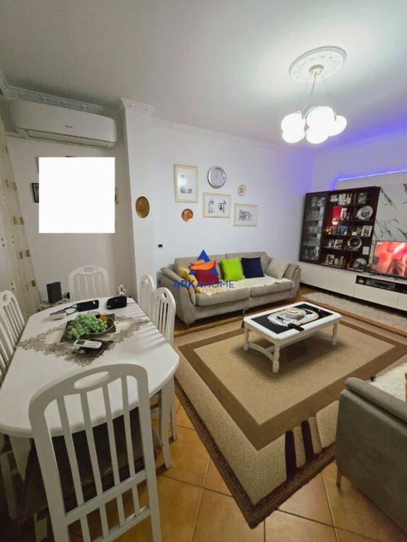 SHITET APARTAMENT 2+1+BALLKON "5 MAJ, PRANE CONCORD CENTER" 250.000 EURO