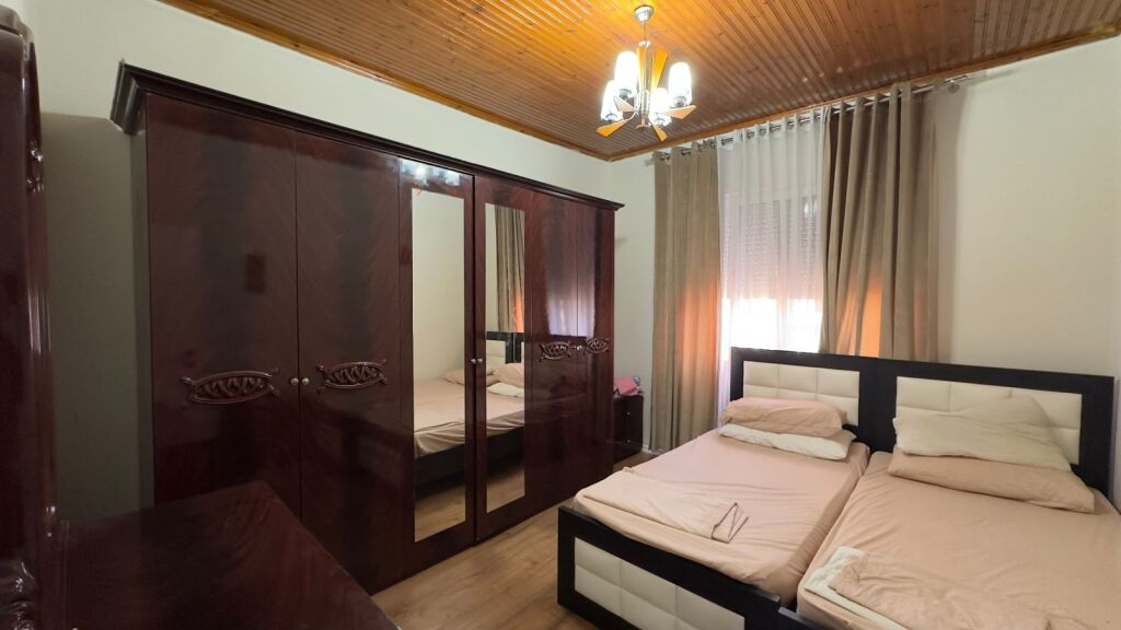 Qera, Apartament 1+1, Shallvaret, Tirane . Empire71421
