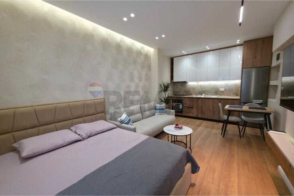 Monolocale in vendita – Hoxha Tahsim 34 m²