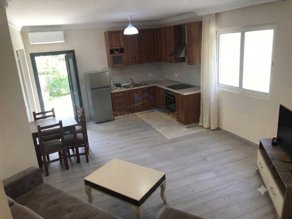 Qera, Apartament 1+1+Parkim, Ish Tregu Elektrik, Tiranë.