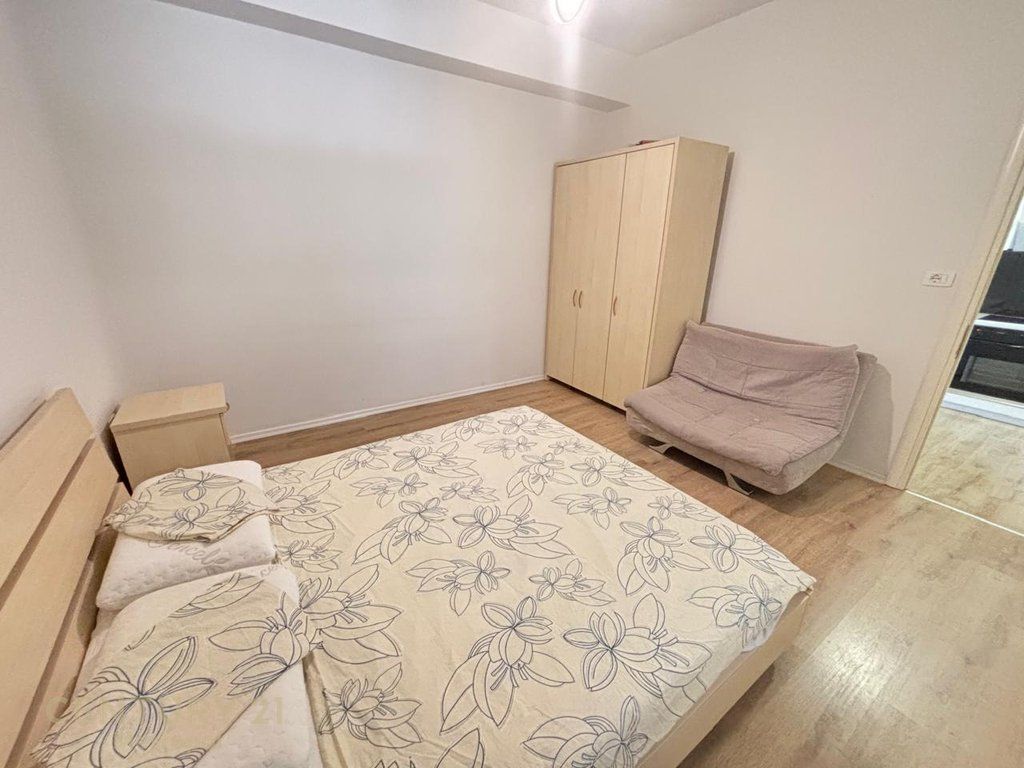 Apartament me Qira – Pazari i Ri